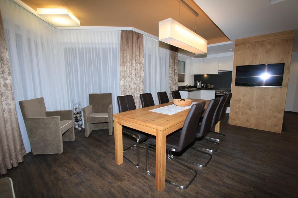 ايشجل Relax Apartments الغرفة الصورة