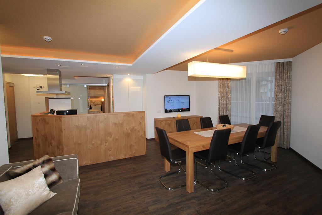 ايشجل Relax Apartments الغرفة الصورة
